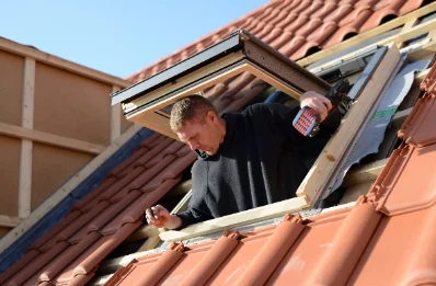 Pose de fenêtres de toit Velux à Mérouville